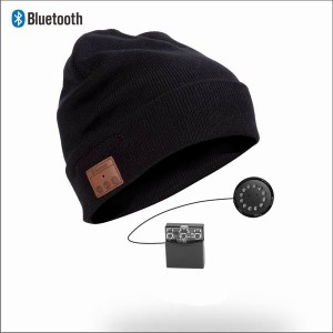 Bluetooth Headphone Beanie